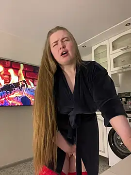 DeniMilkyyyyy online show from 04-21-26, 10:23