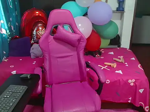 rous-kinky online show from 09-24-25, 01:14