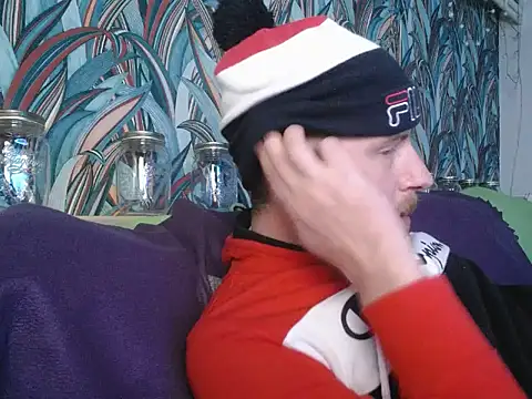 Snapshot of gaydavid chatting on 11-04-25, 12:54 gaydavid online show from 11-04-25, 12:54