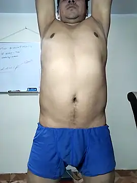 Snapshot of AntonioFit chatting on 09-13-25, 05:51 AntonioFit online show from 09-13-25, 05:51