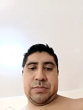 Snapshot of AntonioFit chatting on 04-06-26, 06:42 AntonioFit online show from 04-06-26, 06:42