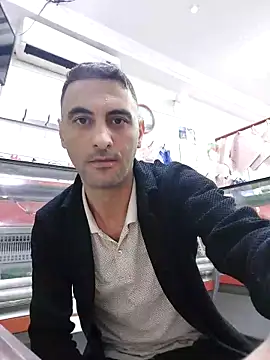 Snapshot of Mahdidido45 chatting on 11-02-25, 08:55 Mahdidido45 online show from 11-02-25, 08:55