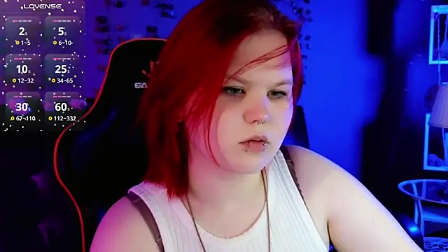 Snapshot of fillisfox_ chatting on 10-09-25, 03:32 fillisfox online show from 10-09-25, 03:32