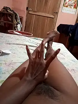 littlebunnySL online show from 02-11-26, 04:06