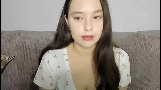 Snapshot of PureLedy chatting on 11-10-25, 01:15 PureLedy online show from 11-10-25, 01:15