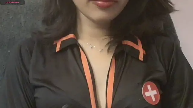 Snapshot of SWEET-18-TEEN chatting on 10-27-25, 06:01 SWEET-18-TEEN online show from 10-27-25, 06:01