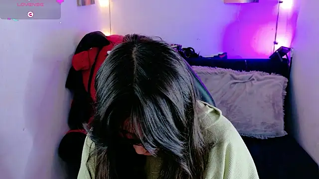 MiaVelvetDoll online show from 11-21-25, 01:43