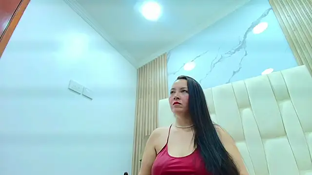 CharlotteSchmidtt online show from 04-21-26, 11:38