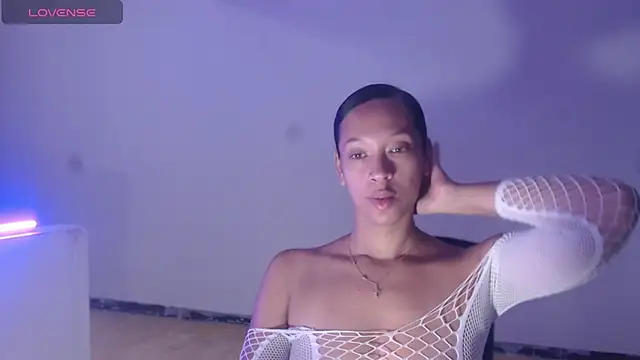 DonnaDidiamantti online show from 11-03-25, 03:46