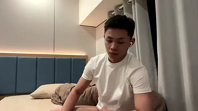 Snapshot of jensenyep chatting on 01-17-26, 03:50 jensenyep online show from 01-17-26, 03:50