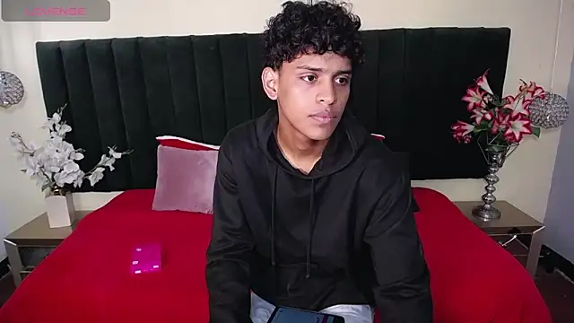 jhos padill online show from 10-04-25, 01:20