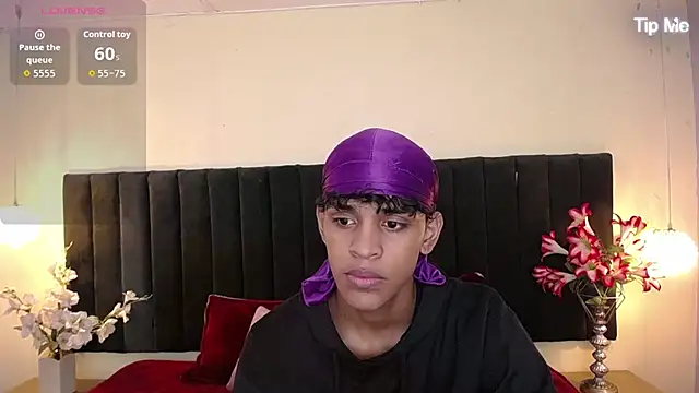 jhos padill online show from 11-12-25, 01:22