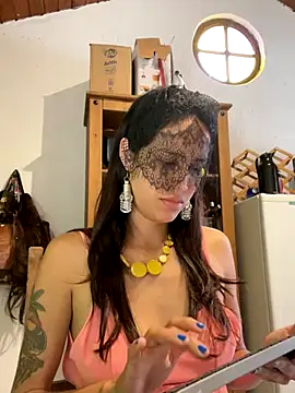 Snapshot of Goddesmyy chatting on 09-29-25, 06:46 Goddesmyy online show from 09-29-25, 06:46