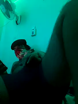 Snapshot of Borokalasona chatting on 10-27-25, 12:15 Borokalasona online show from 10-27-25, 12:15