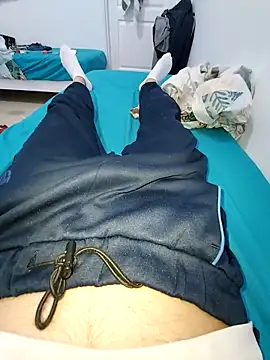 RaoufDz17cm online show from 10-14-25, 08:42