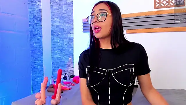 Sarita  love online show from 01-08-26, 02:25