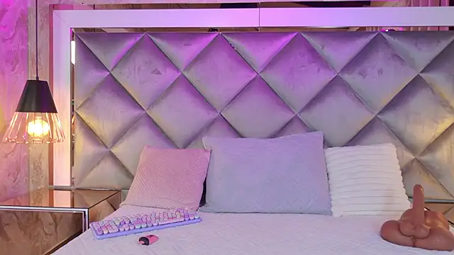 gemma sm online show from 12-16-25, 03:11