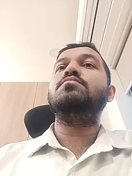 Snapshot of VJ17 chatting on 04-21-26, 11:16 VJ17 online show from 04-21-26, 11:16