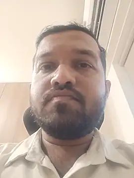 Snapshot of VJ17 chatting on 05-15-26, 10:11 VJ17 online show from 05-15-26, 10:11