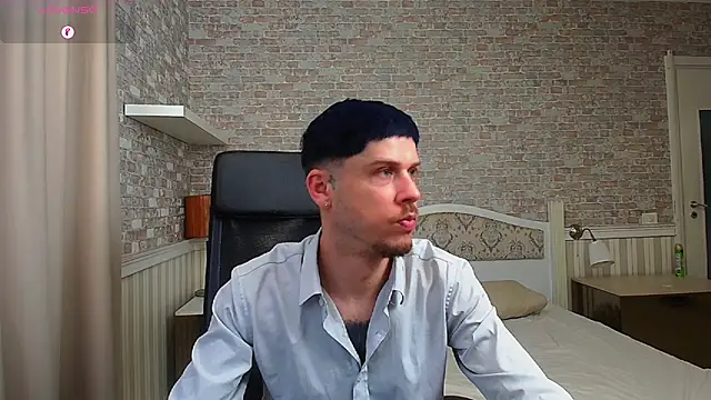Snapshot of JonahShaw chatting on 05-11-26, 04:51 JonahShaw online show from 05-11-26, 04:51