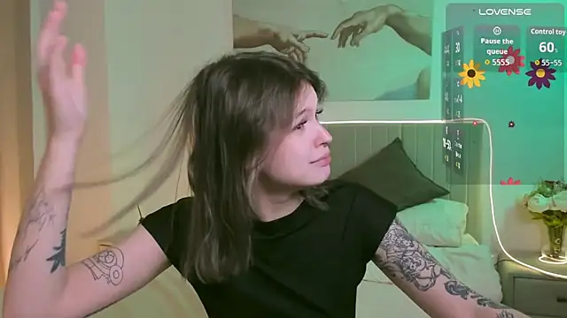 Lisa Blossom online show from 10-23-25, 06:02