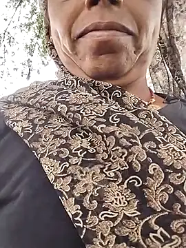 Sexi savita online show from 10-29-25, 04:48