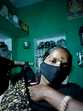 Sexi savita online show from 11-29-25, 03:48