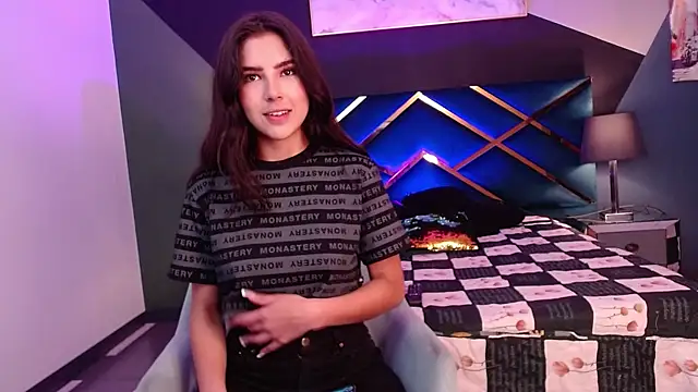 Coralgh  online show from 01-10-26, 08:10