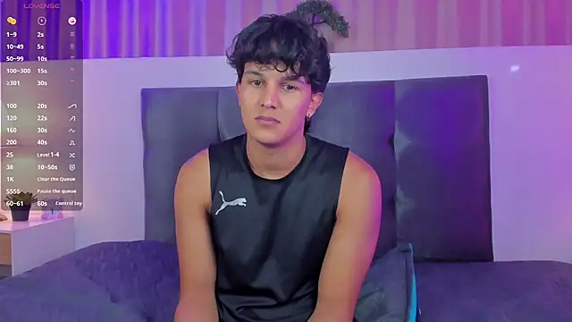 Leo Savage  online show from 12-05-25, 04:10