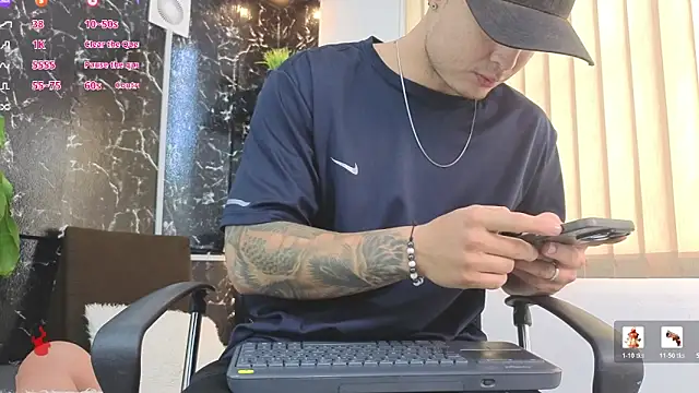 Alexander ferre online show from 04-26-26, 01:31