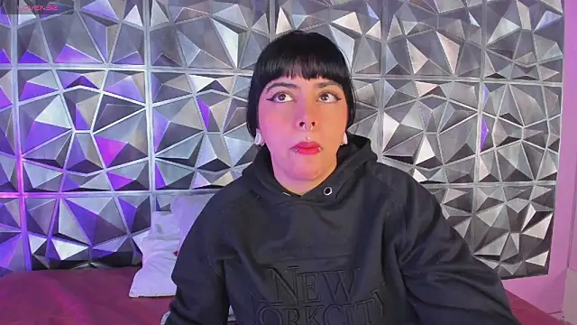 emily-santoss online show from 10-21-25, 01:56
