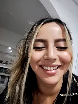 Snapshot of CelestePrince2 chatting on 10-15-25, 11:05 CelestePrince2 online show from 10-15-25, 11:05