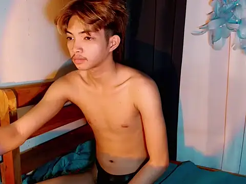 addicted to alex online show from 11-17-25, 06:30