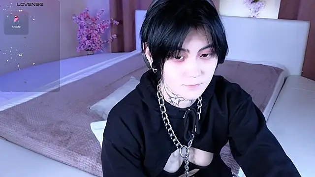 GothXRaven online show from 02-25-26, 04:16