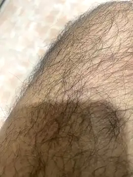 Snapshot of Binuthomas chatting on 10-21-25, 04:30 Binuthomas online show from 10-21-25, 04:30