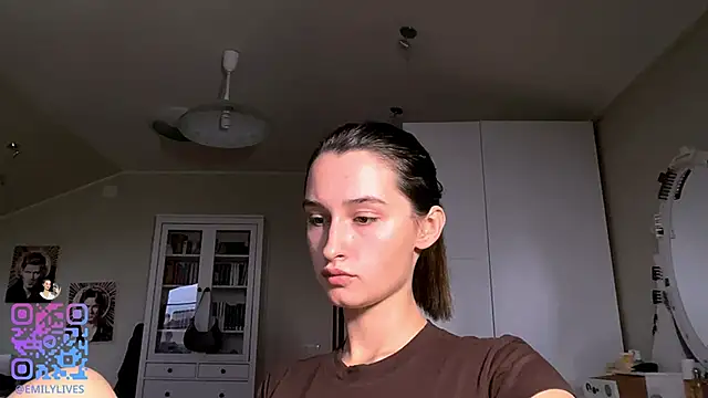Snapshot of DarlineBrustera chatting on 10-19-25, 02:07 DarlineBrustera online show from 10-19-25, 02:07