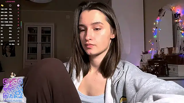 Snapshot of DarlineBrustera chatting on 01-06-26, 02:54 DarlineBrustera online show from 01-06-26, 02:54