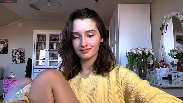 Snapshot of DarlineBrustera chatting on 03-08-26, 02:10 DarlineBrustera online show from 03-08-26, 02:10