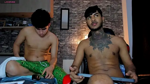 Theimperialboys  online show from 07-10-26, 02:49