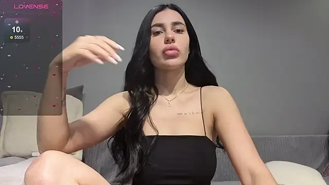 Snapshot of Mary__foxy chatting on 10-11-25, 09:02 Mary foxy online show from 10-11-25, 09:02