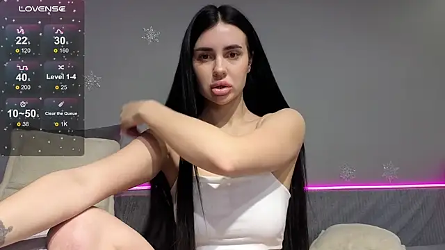 Snapshot of Mary__foxy chatting on 12-15-25, 09:08 Mary foxy online show from 12-15-25, 09:08