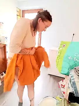 Sophierob1 online show from 09-20-25, 11:55