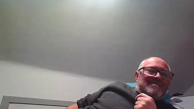 naughtygrandad1 online show from 01-15-26, 06:33