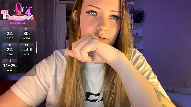 PandaFluff online show from 09-20-25, 05:14