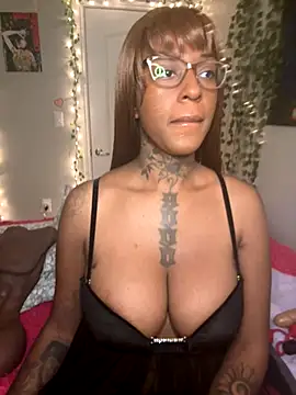 MistiSavannah online show from 11-30-25, 11:47