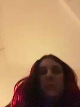 OliviaaFischer online show from 04-27-26, 09:57