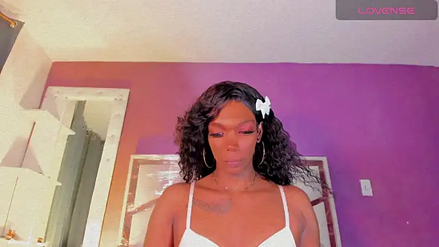 Sara hot12112 online show from 06-18-26, 11:09