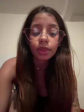 FadaPerigosa online show from 04-24-26, 01:30