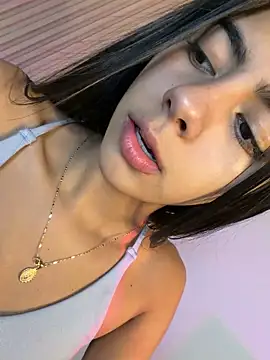 LilybethGray online show from 03-31-26, 01:51