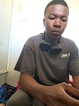 sweetdickboy2 online show from 03-26-26, 07:25